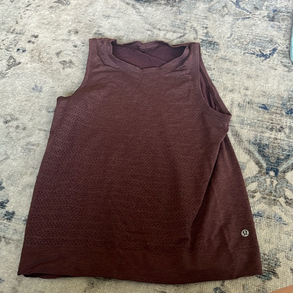 Loose athletic top